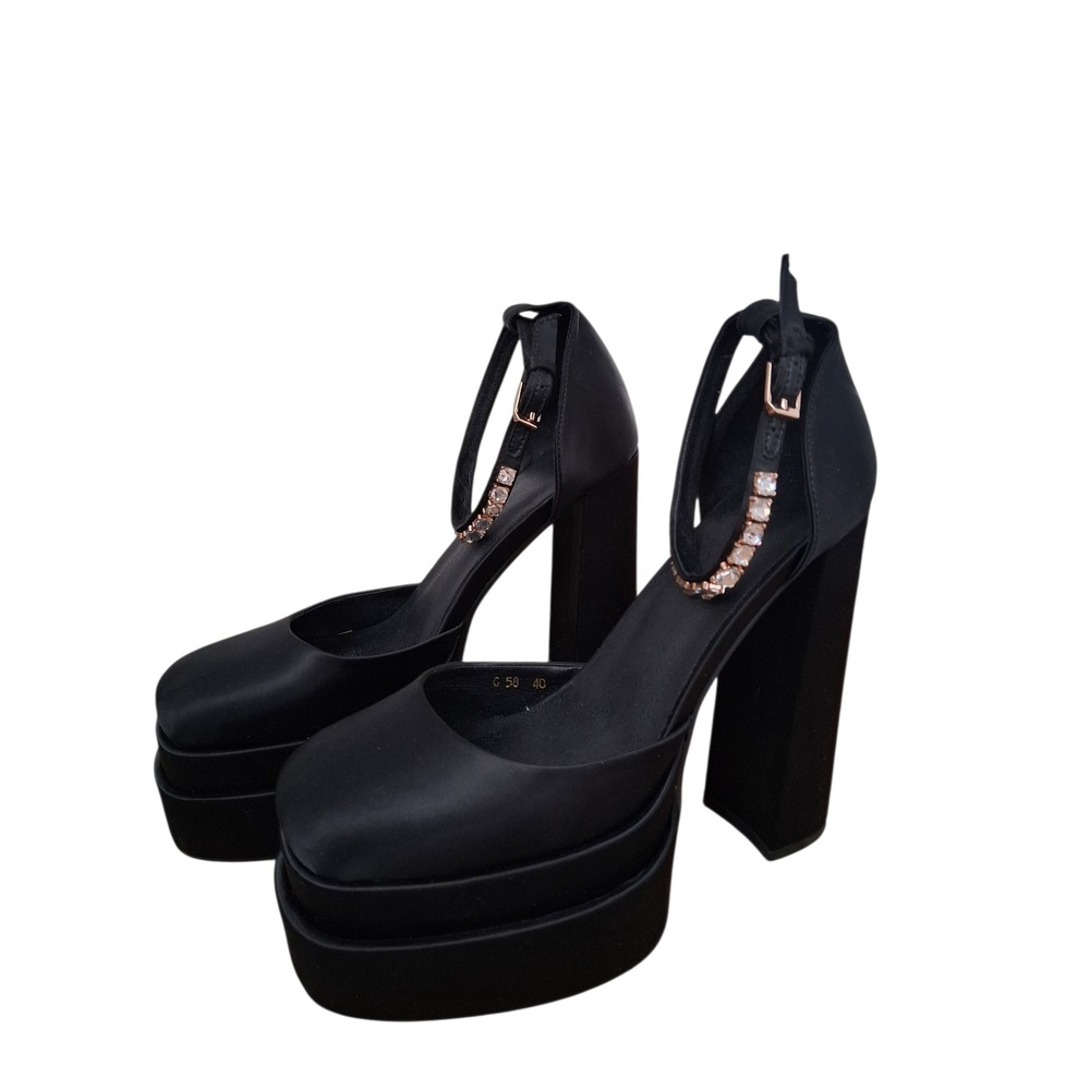 Y2k Chunky Whimsigoth Dark Romantic Women's size 9‎ Platform 5½" Dollcore Heels